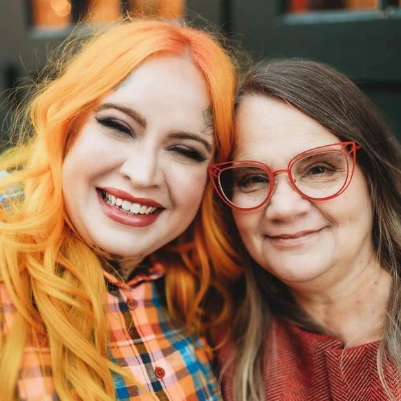 Meet your Posher, Sue - Picture 1 of 1